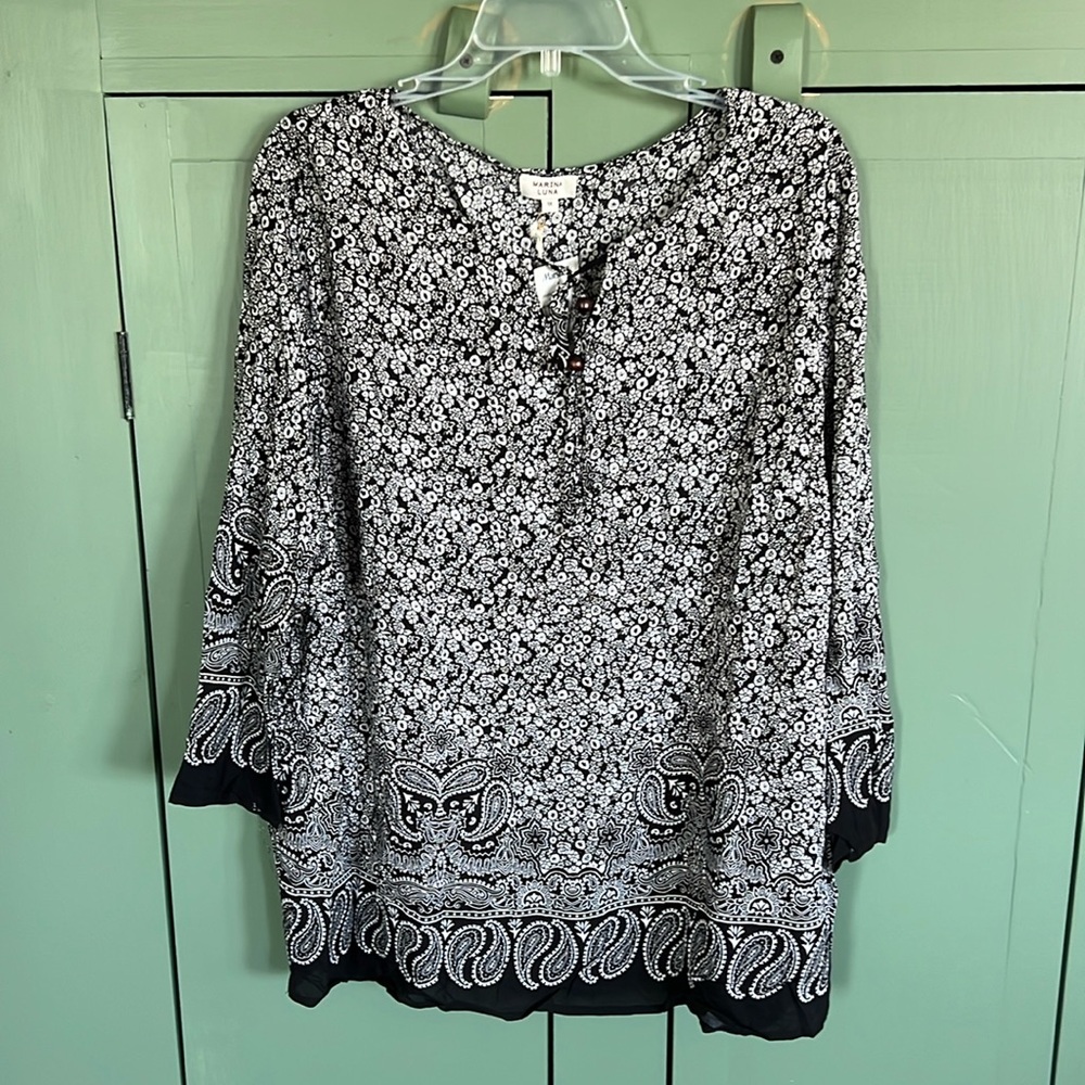NWT MARINA LUNA BLACK BLOUSE WITH WHITE PATTERN